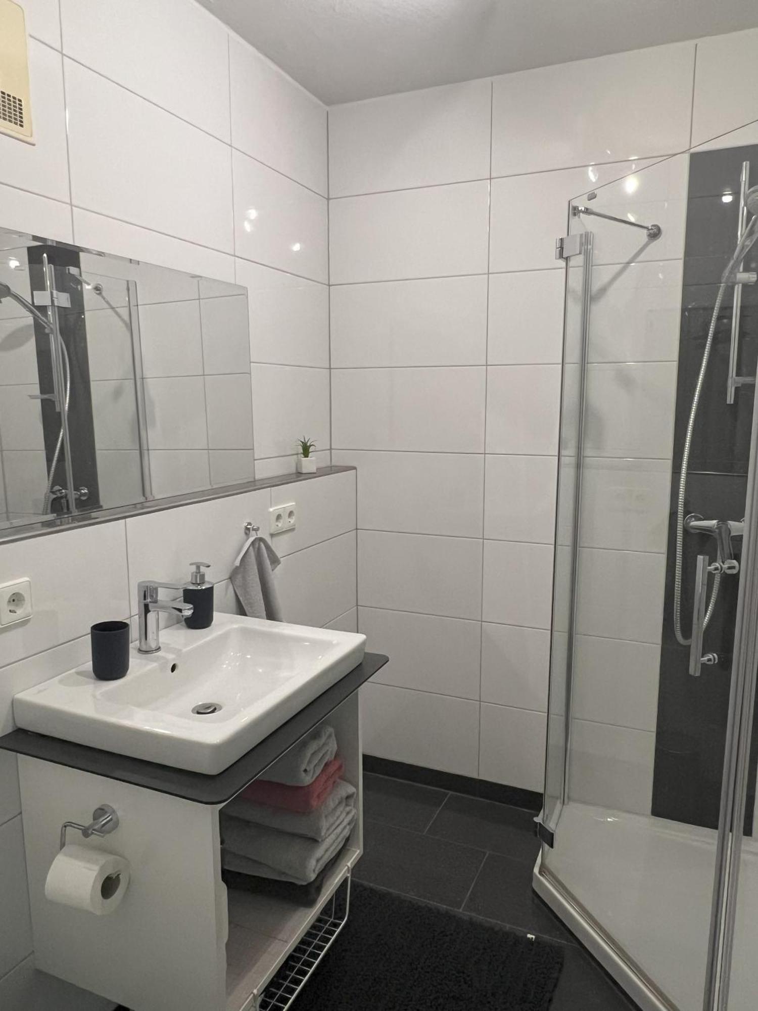 Ferienwohnung Buehler-Kurparkresidenz Bad Bergzabern Esterno foto