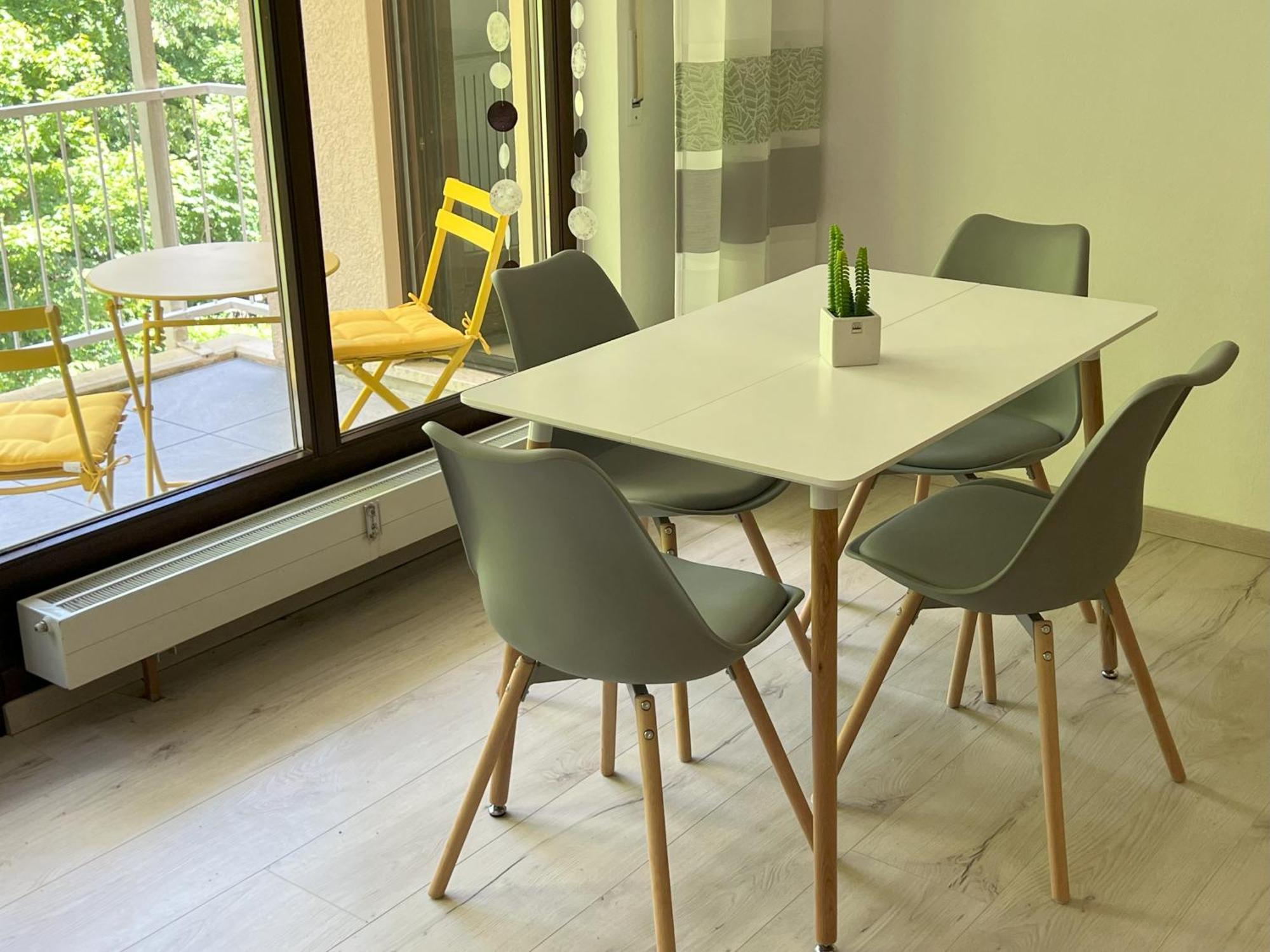 Ferienwohnung Buehler-Kurparkresidenz Bad Bergzabern Esterno foto