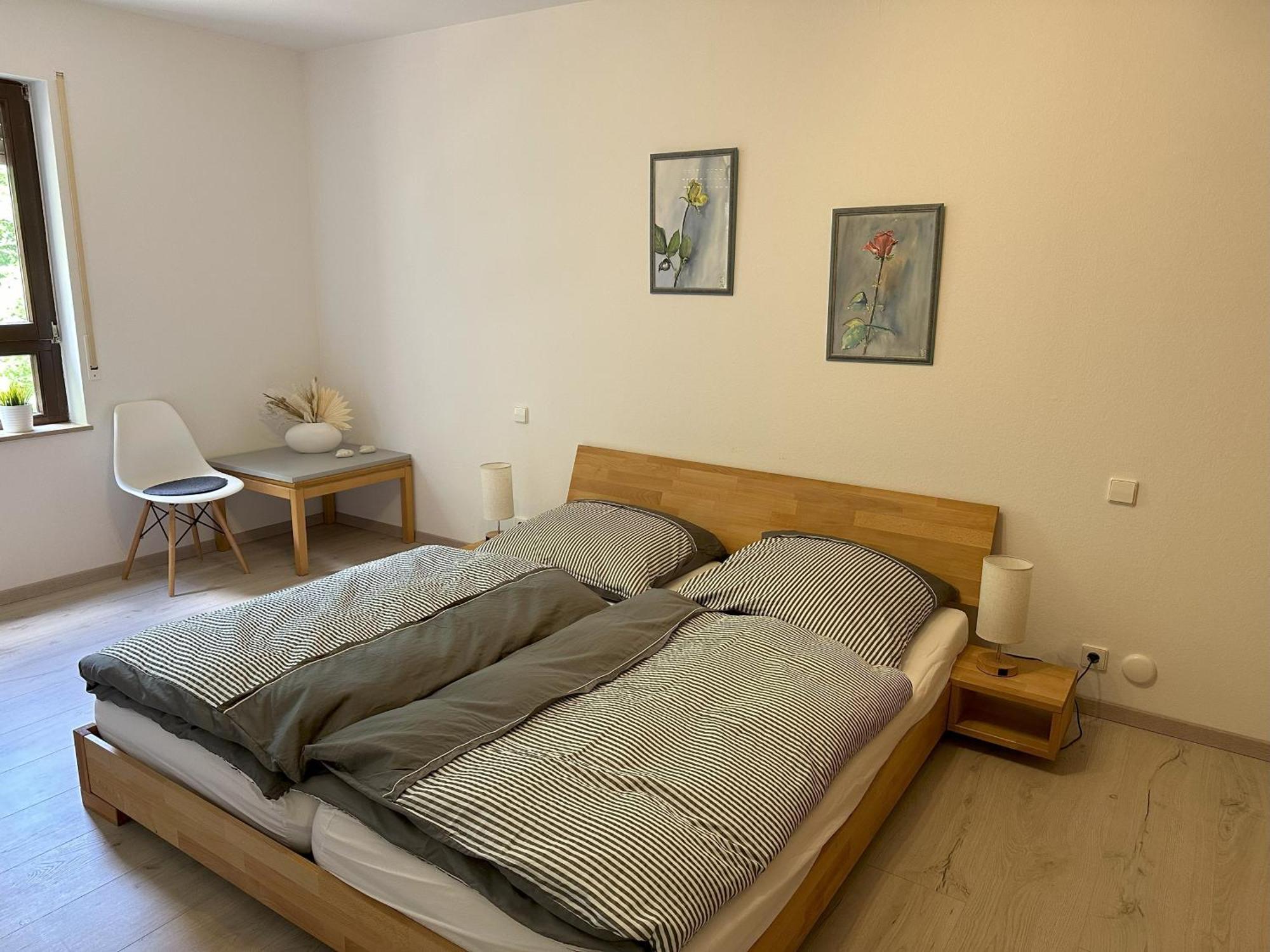 Ferienwohnung Buehler-Kurparkresidenz Bad Bergzabern Esterno foto